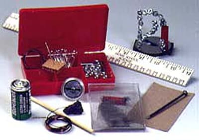 Magnetism Adventure Kit